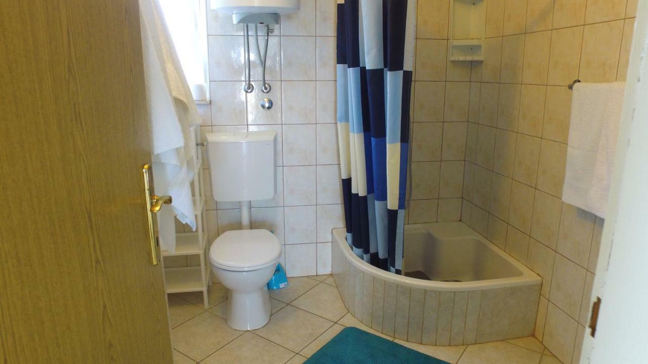 Apartment Karuza Rukavac 비스 외부 사진